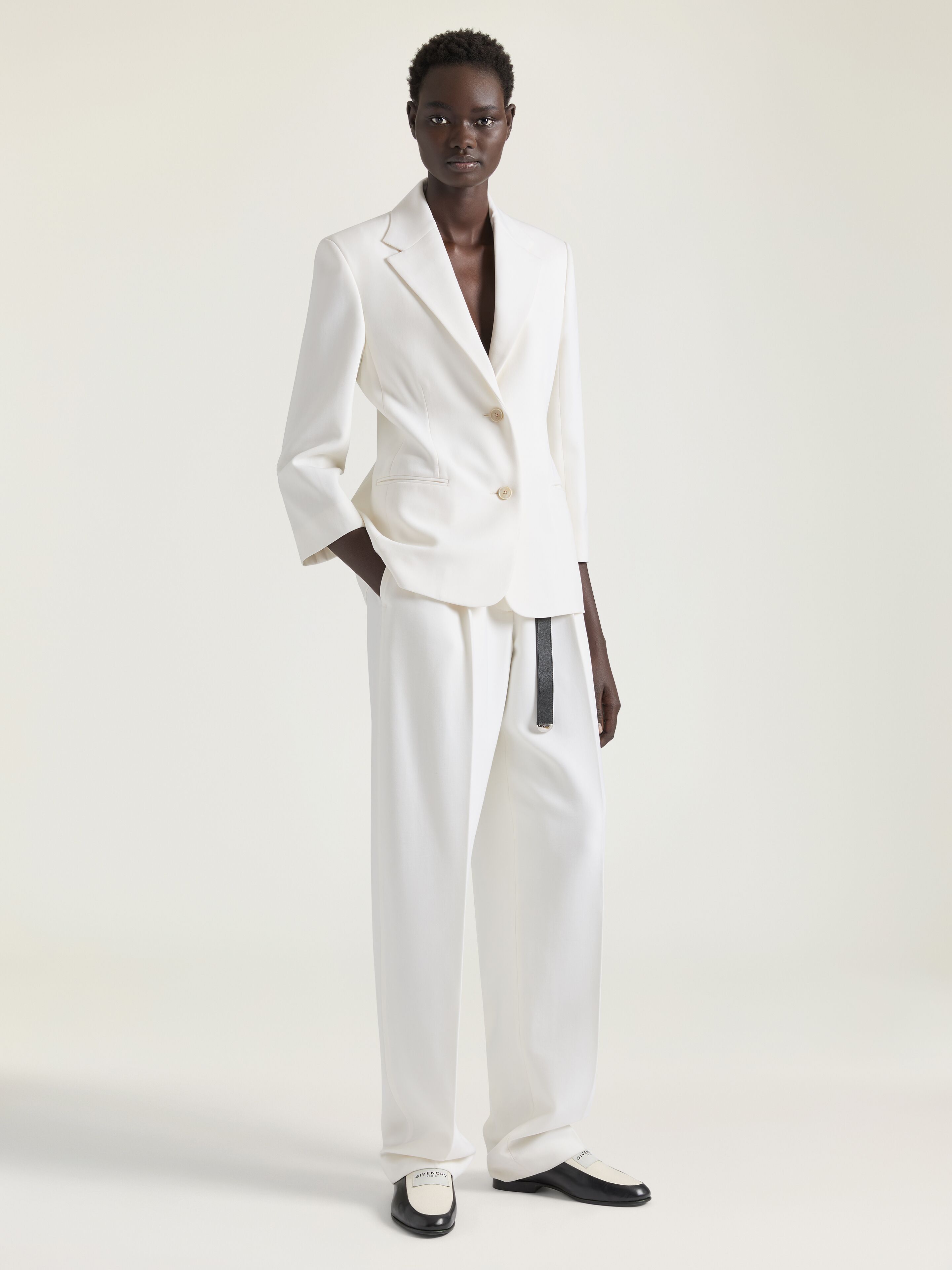 Double pleat pants in wool